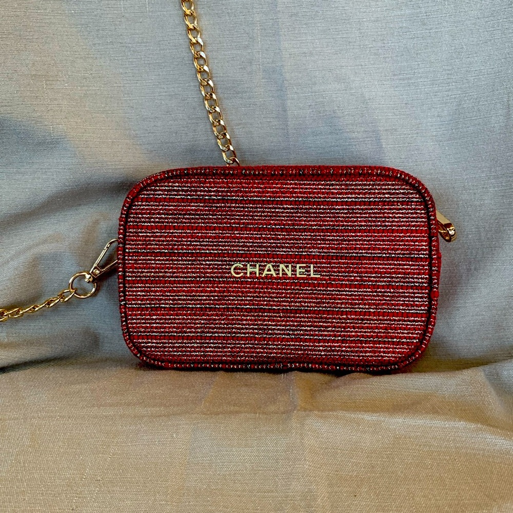 Brand New NIB Chanel red gold crossbody bag
